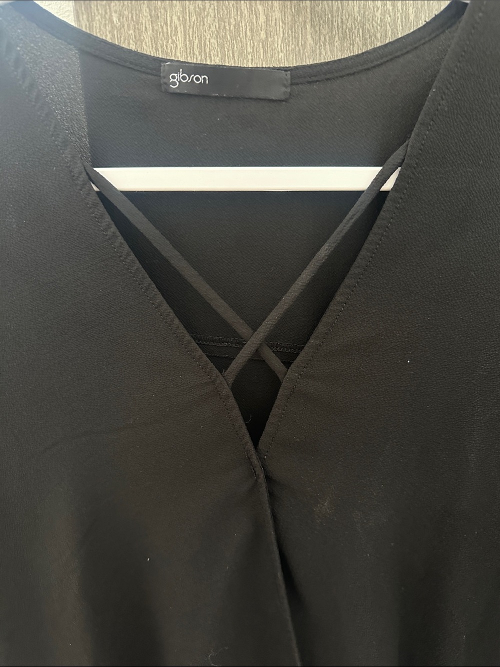 Gibson Black Short-Sleeve V-Neck Crisscross Wrap Blouse - Picture 4 of 5